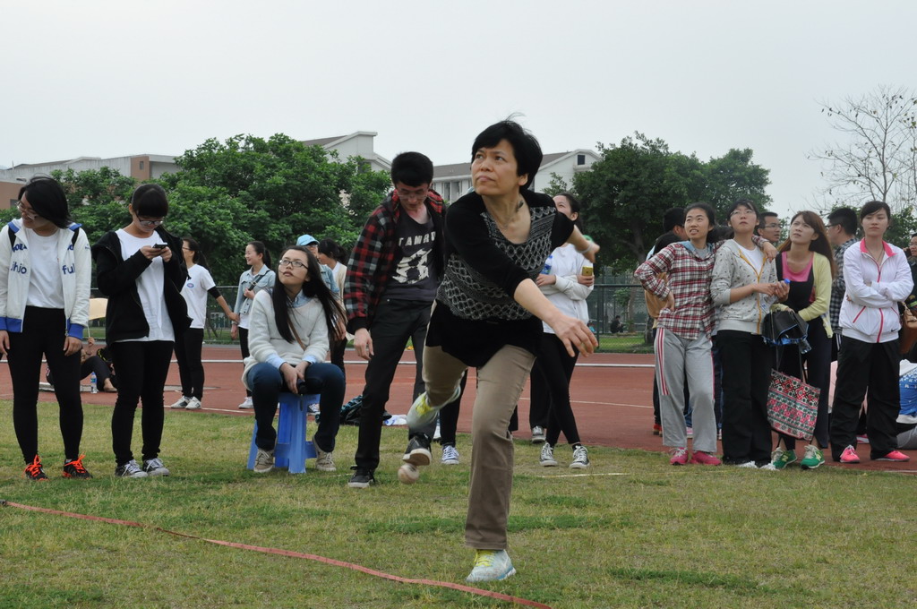 法学院第八届体育节暨田径运动会—教职工趣味赛